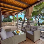 Camp Adriatic Mobile Homes - مكان تخييم Primošten