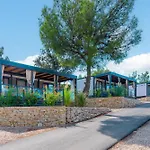 Kemping Camp Adriatic Mobile Homes - *