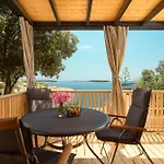Camp Adriatic Mobile Homes - *