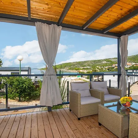 Camp Adriatic Mobile Homes - Camping Primošten