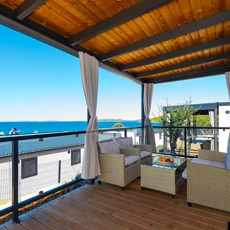 Camp Adriatic Mobile Homes - Camping Primošten