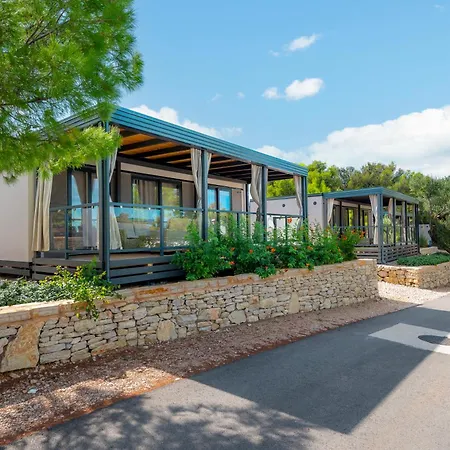 Camp Adriatic Mobile Homes - Camping