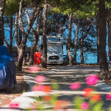 Camp Adriatic Mobile Homes - Camping *